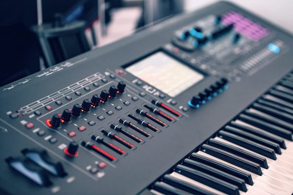 Comment choisir un bon clavier mécanique pour une frappe précise et réactive ?